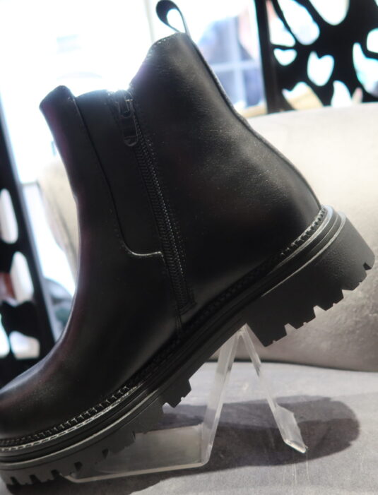 Boots en cuir noir